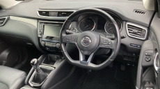 Nissan Qashqai 1.3 DiG-T Tekna 5dr Petrol Hatchback